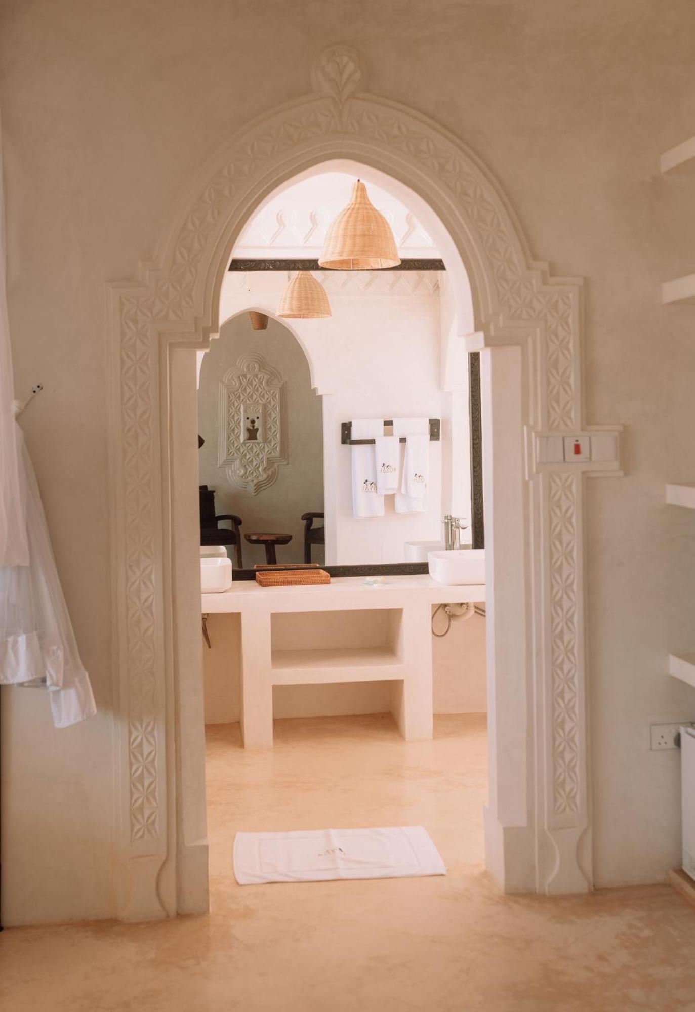 Hotel Royal Cliff Zanzibar Esterno foto